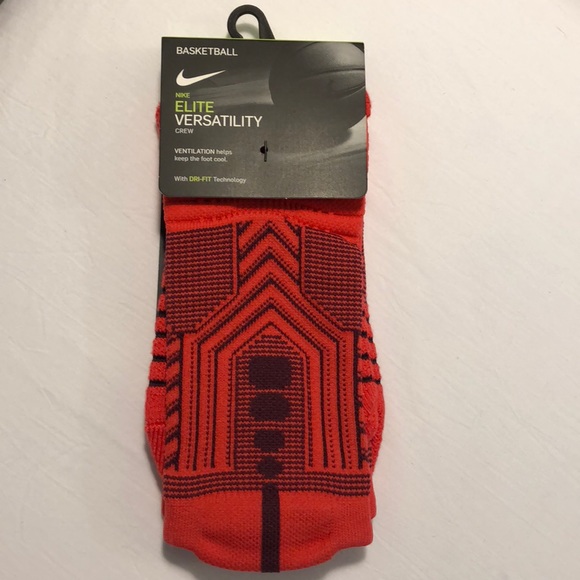 nike elite versatility socks large